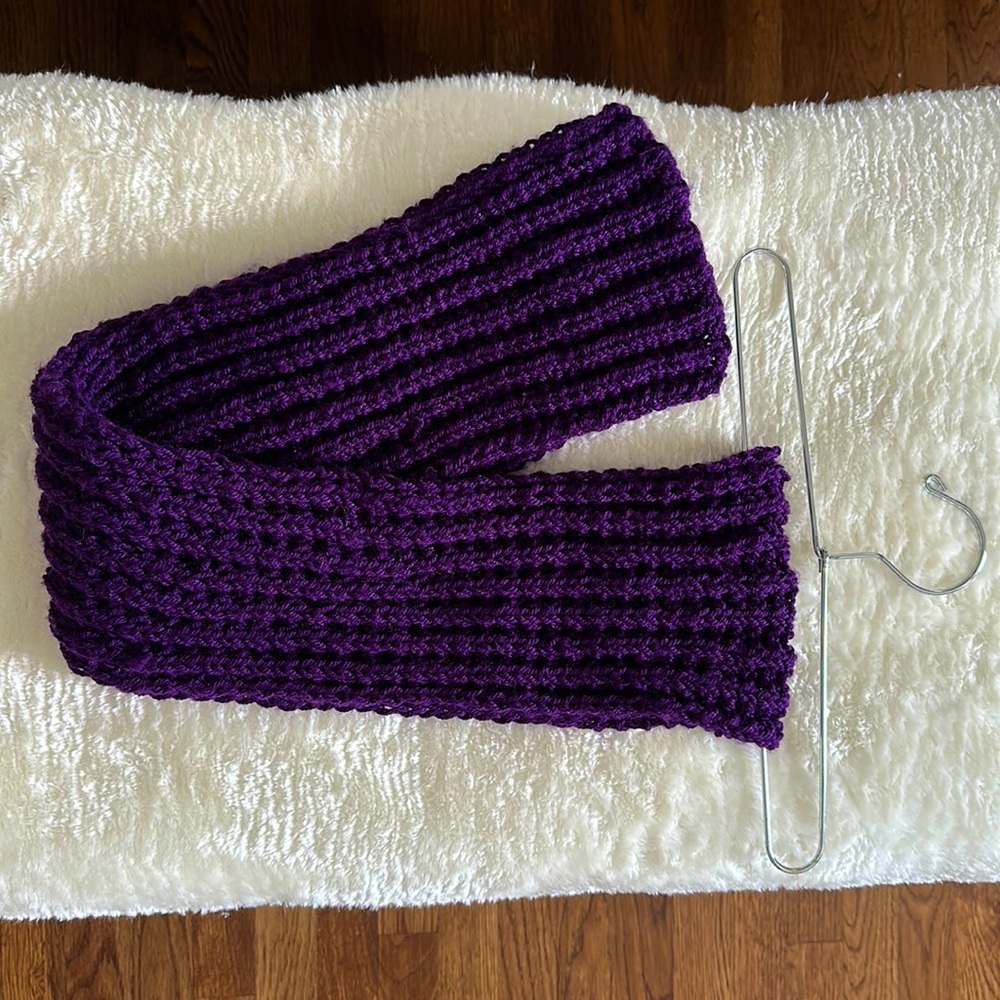 Women’s knit scarf in Purple, Size: Long